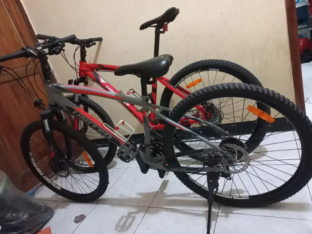 JUAL MURAH!! 2 UNIT SEPEDA MTB/GUNUNG UNITED