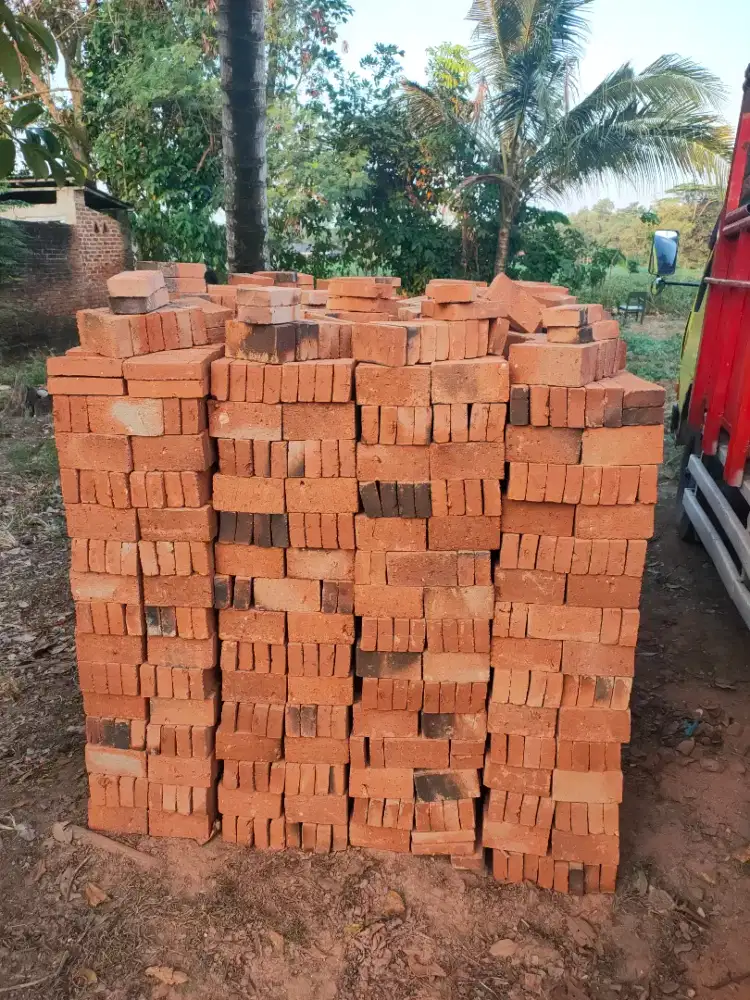 Batu bata merah press