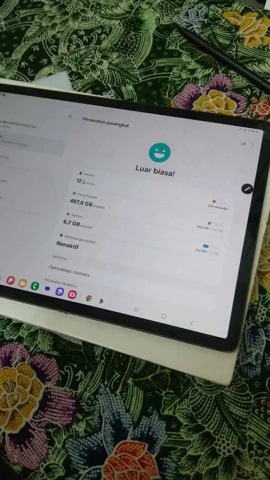 cari ipad yang bisa di PAKE
