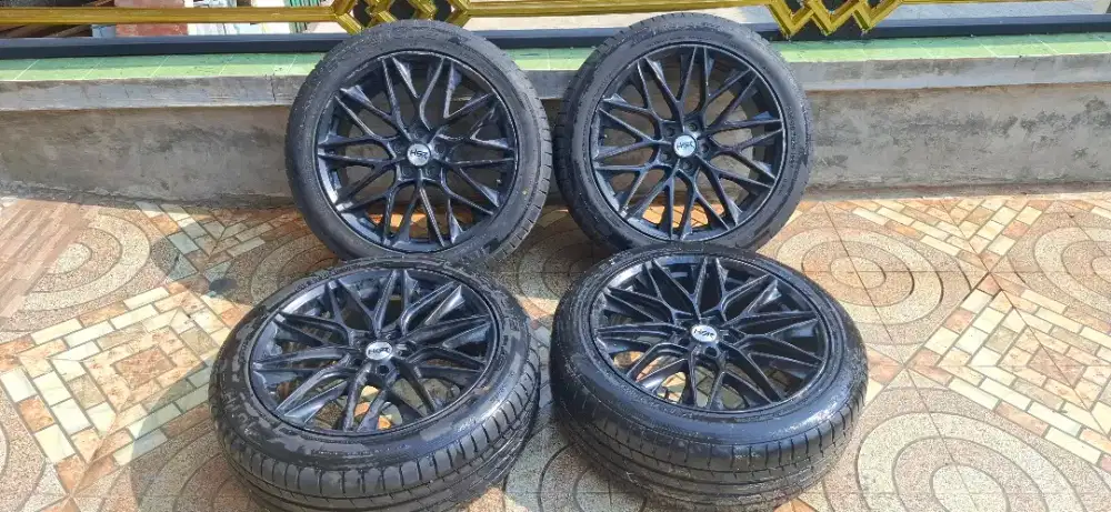 Velg HSR sloux R20 / ban accelera R20 245 50