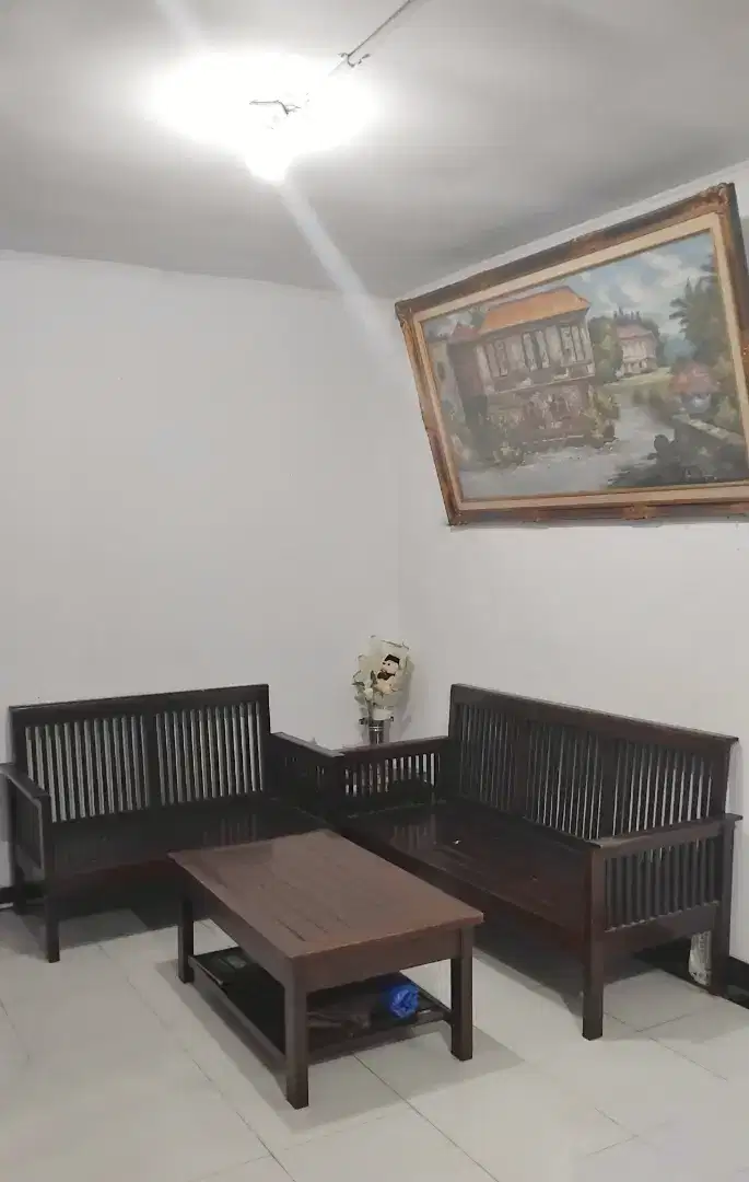 dijual rumah 2 lantai di bekasi barat