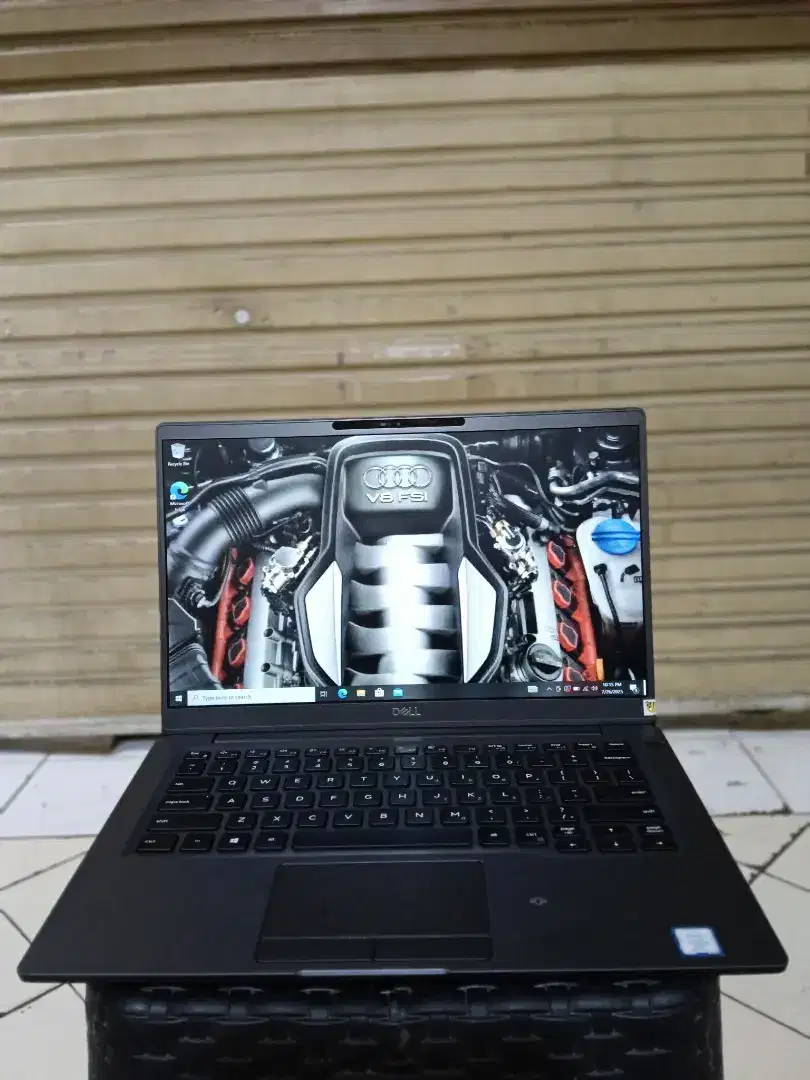 Dell latitude 7400 Intel core i5 Gen 8