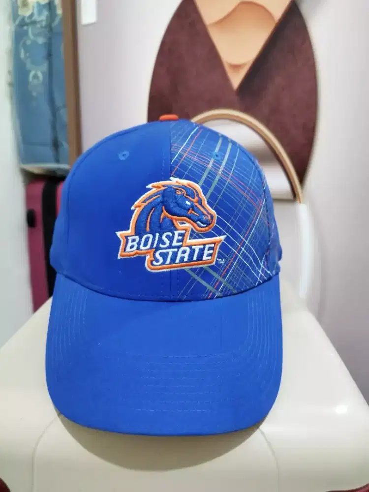 Topi Bois State Broncos NCAA Football Nike