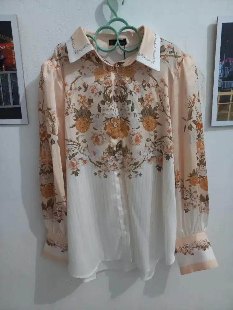 Atasan wanita merek neeta sunny