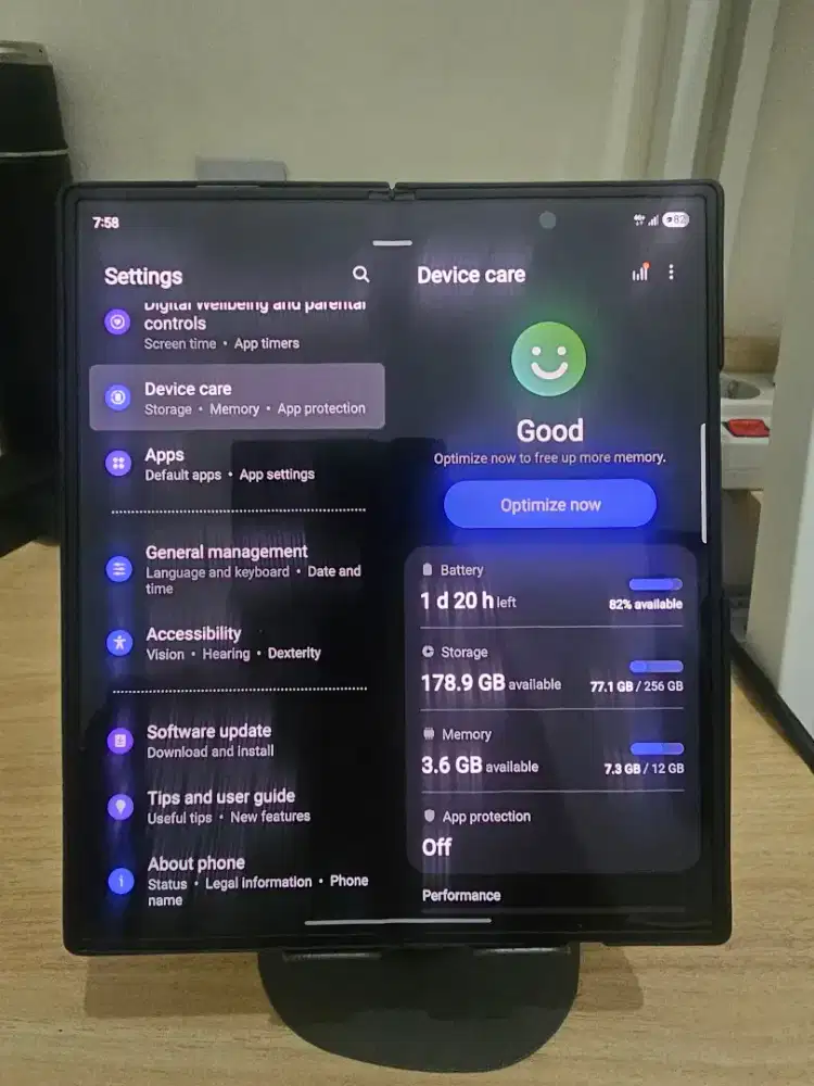 Z fold 6 256gb  like new Navy