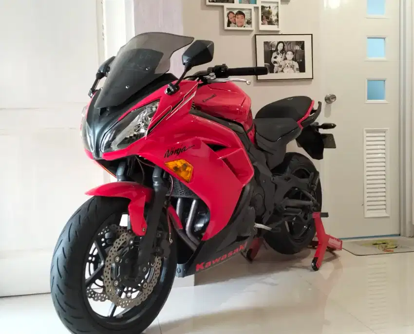 Koleksi Kawasaki ER6F/Ninja 650