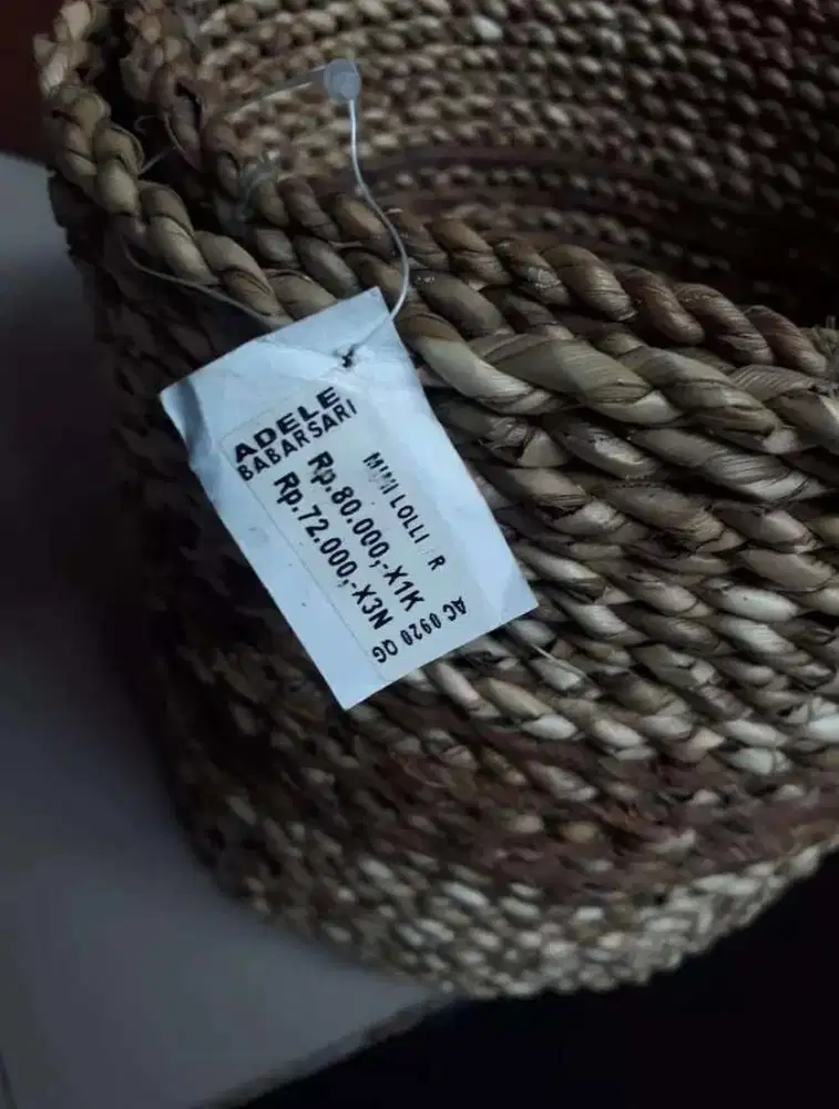Dijual Anyaman Buket Kerajinan (Nego)