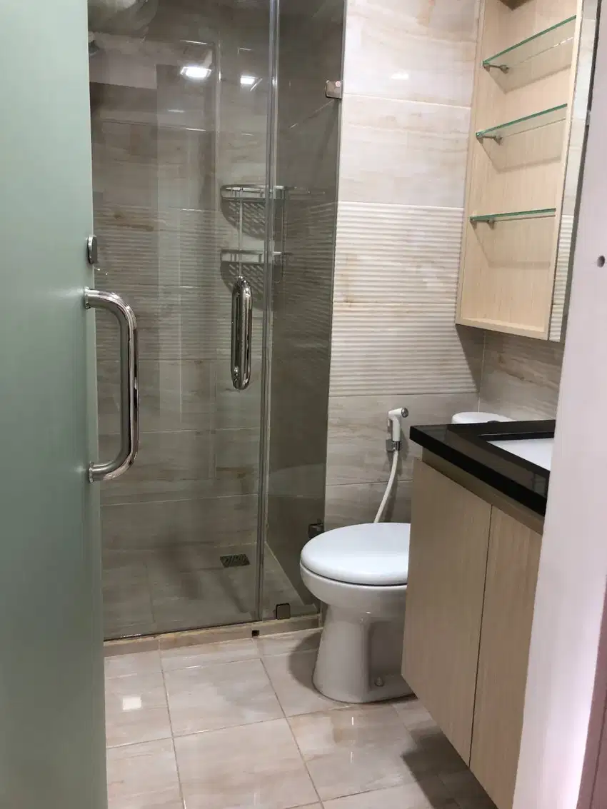 Green Lake Sunter Furnished Hadap Utara