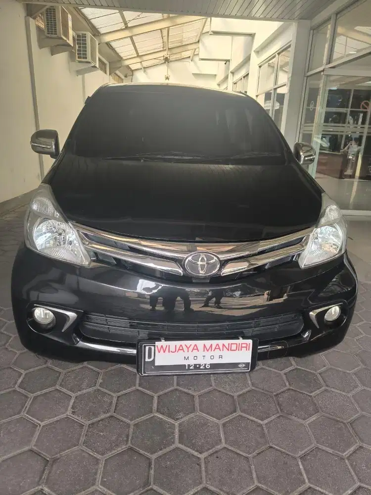 TOYOTA AVANZA 1.3 G A/T 2013