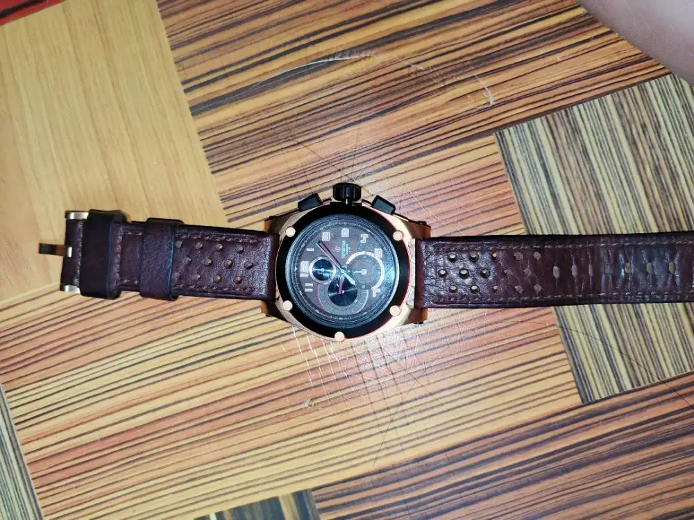 Jam tangan pria expedition E6395M