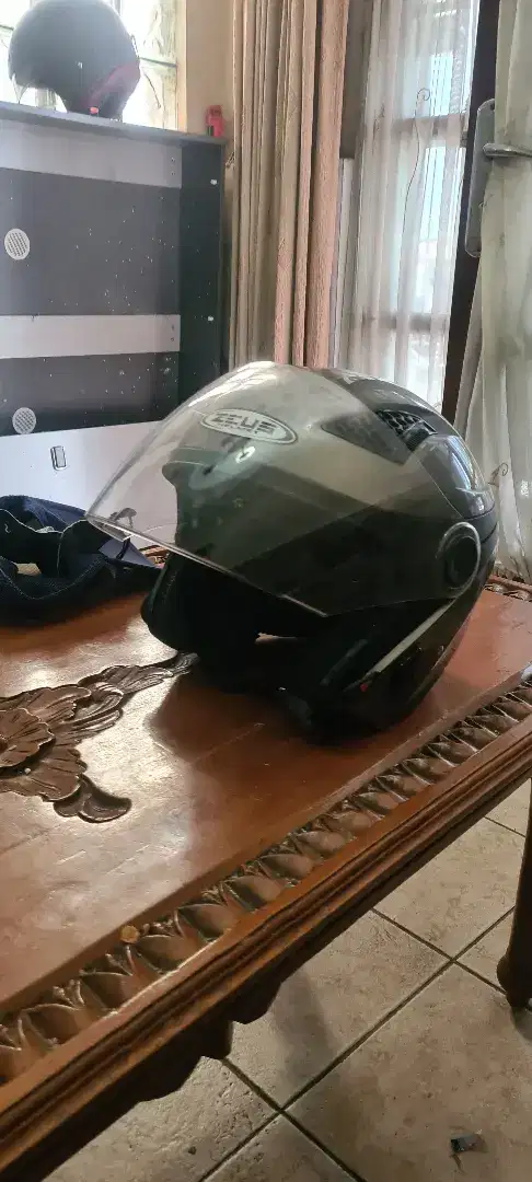 Helm Zeus Abu Ukuran L