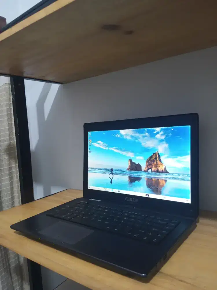 Asus K45DR AMD A8-4500 Radeon HD7460G DDR 4GB 500GB 14 1.5 jam