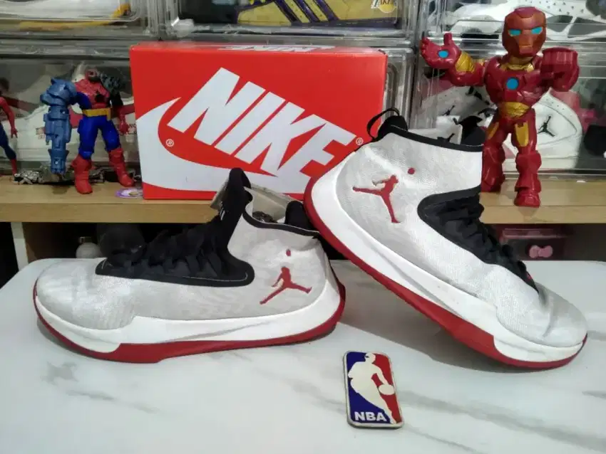 Sepatu Basket Nike Air Jordan Fly size 45