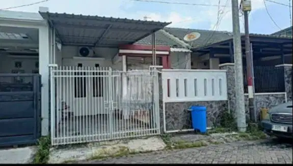 Dijual atau disewakan Rumah Sukolilo dian regency