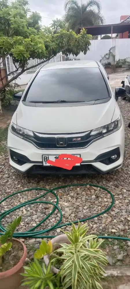 Bismillaah dijual 1 unit jazz RS metic tahun 2021