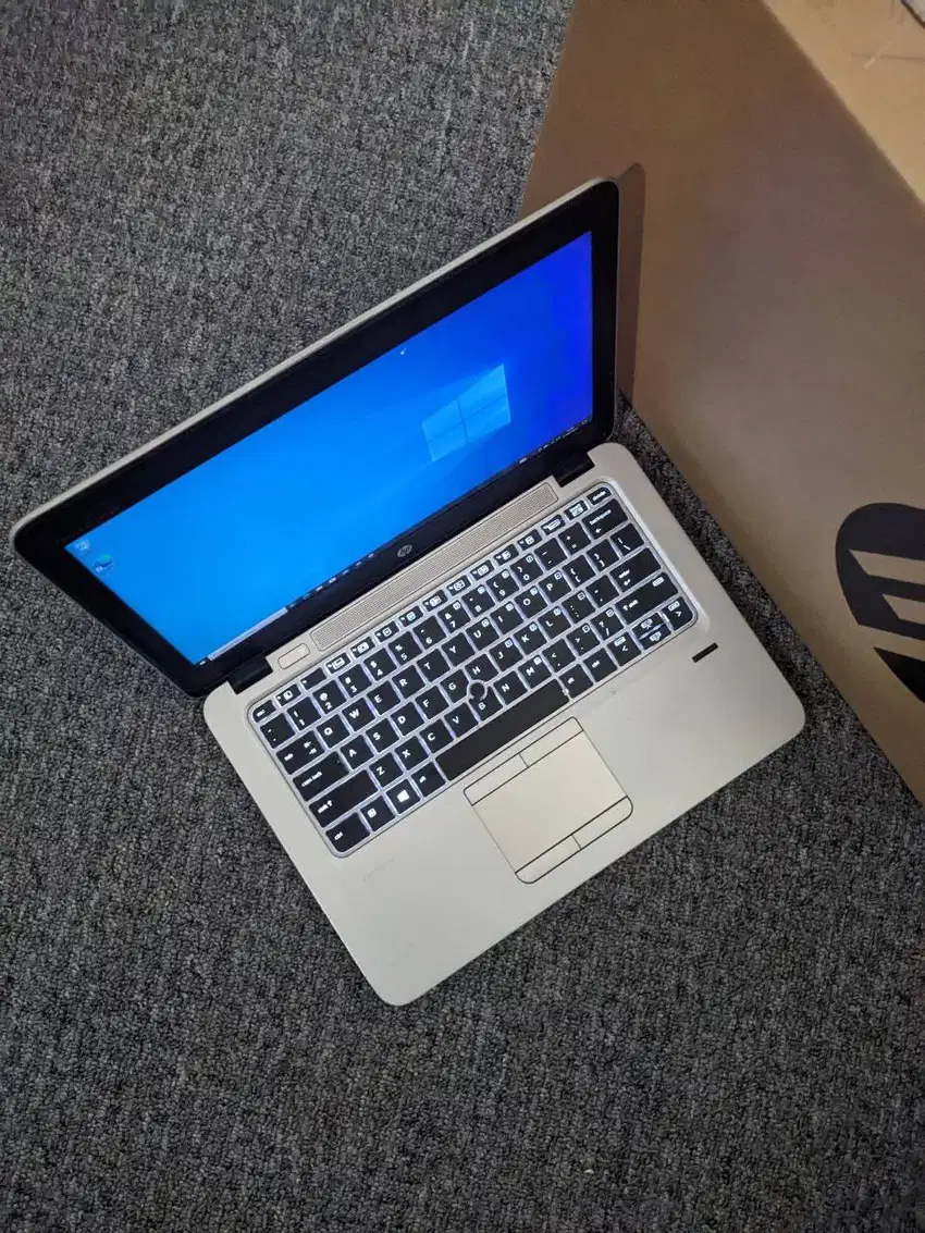 laptop hp ram 8GB A12 layar fullhd elitebook buat kerja kenceng sudah