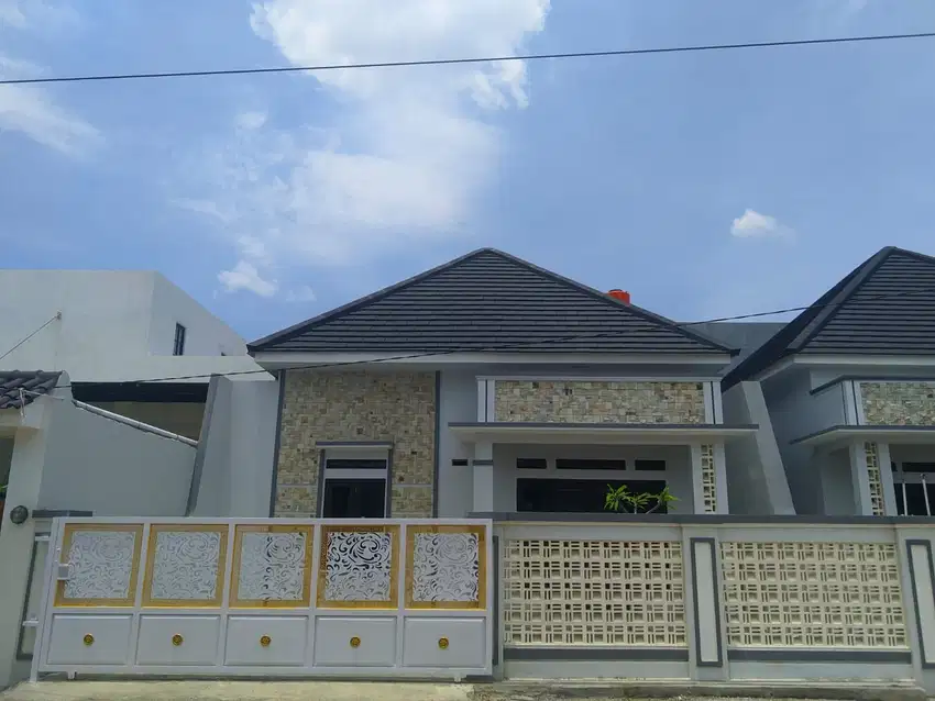 Rumah Mewah Siap Huni Langsung AJB di Kota Brebes