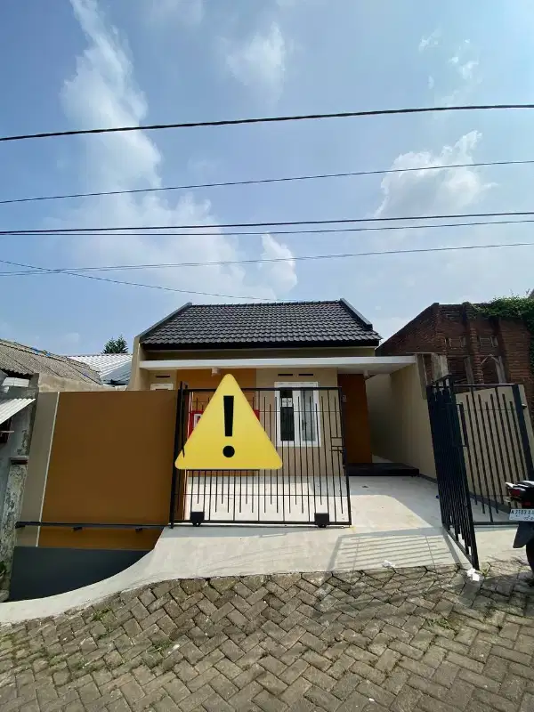 RUMAH BARU SIAP HUNI DI DENGKOL SINGOSARI MALANG