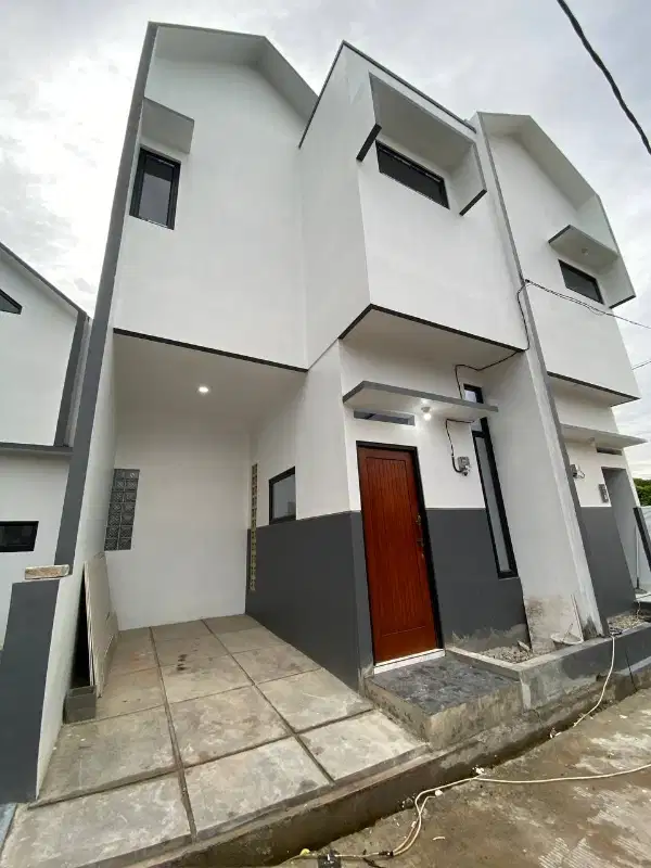 rumah murah,rumah siap huni, lokasi strategis 5menit ke stasiun ,