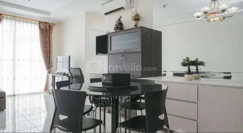 Dijual cepat apartemen french walk - MOI - Kelapa Gading