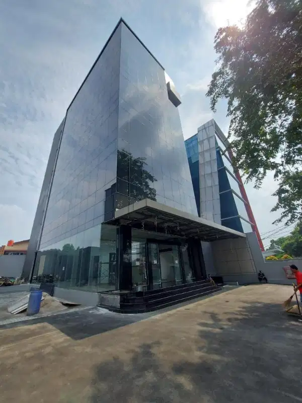 jual gedung komersial di Pejaten dekat Mampang Prapatan Jaksel