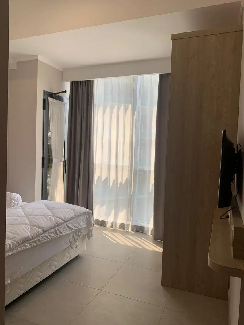 Jual Rugi, Apart Menara Jakarta, Furnished, 2 BR bagus,Kemayoran