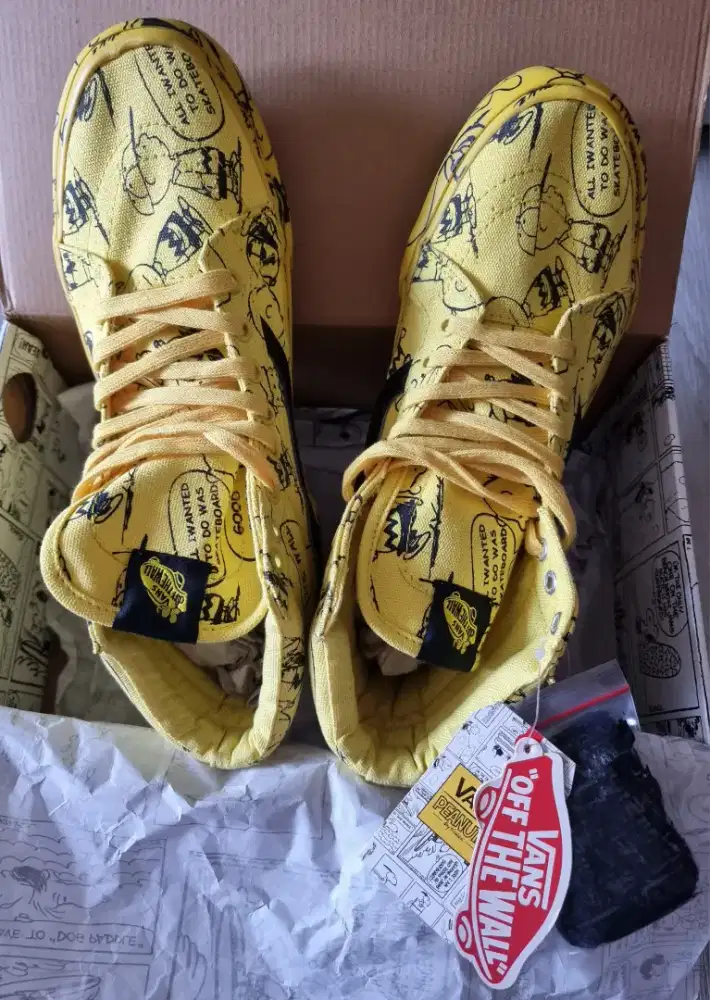 Vans #Edition Snoopy Peanuts-Size 43&44-Yellow