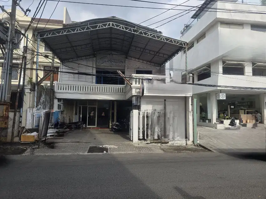 Ruko Raya Siwalankerto, Strategis
