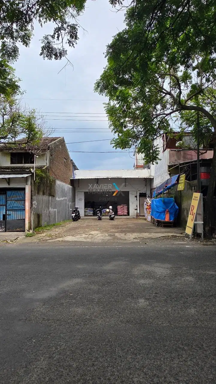 Dijual Toko Strategis Hitung Tanah di Poros Jl. S. Supriadi, Malang