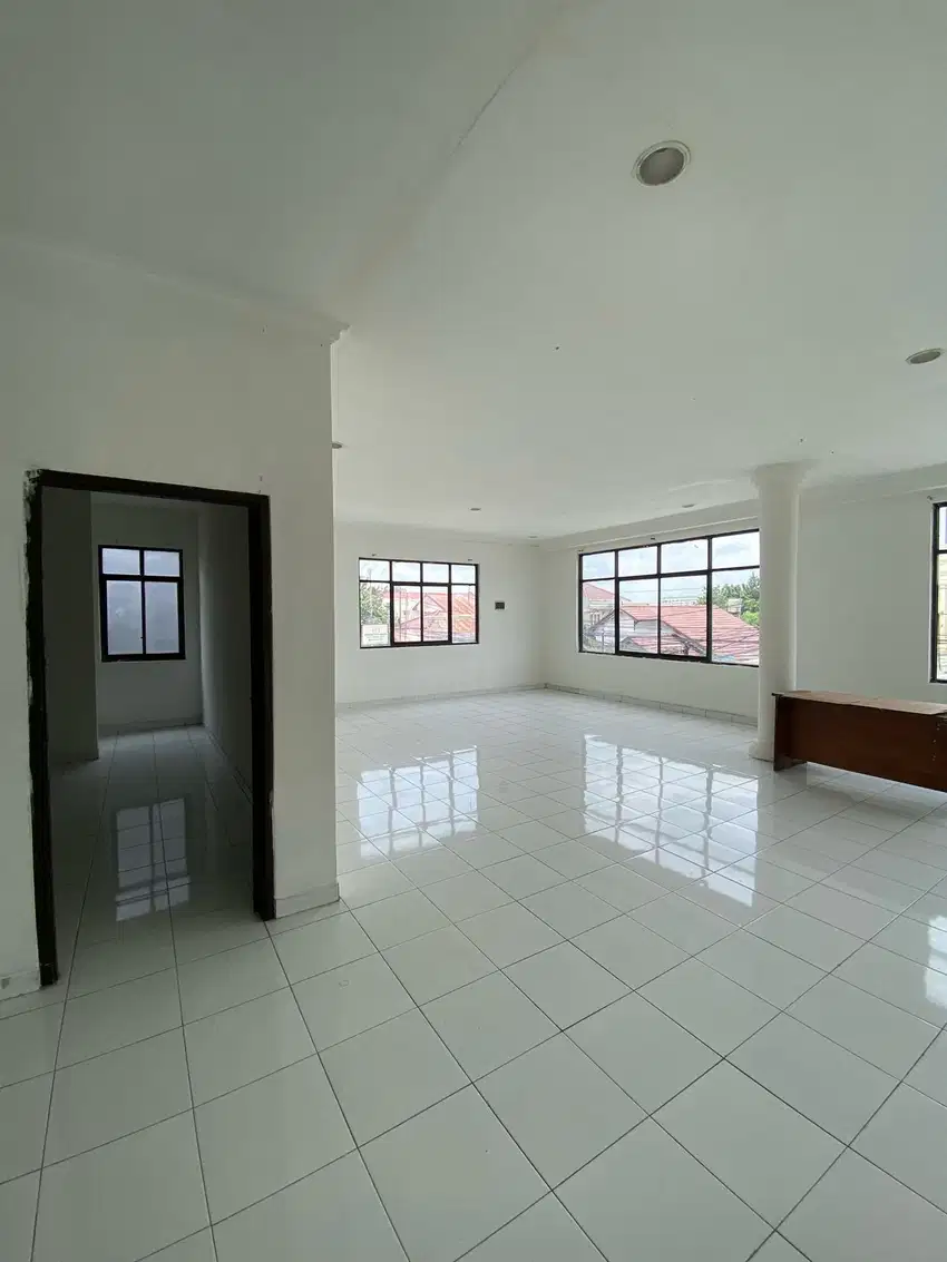 Disewakan Ruko Gandeng Cocok Untuk Gudang / Usaha Area Cimanggis Depok