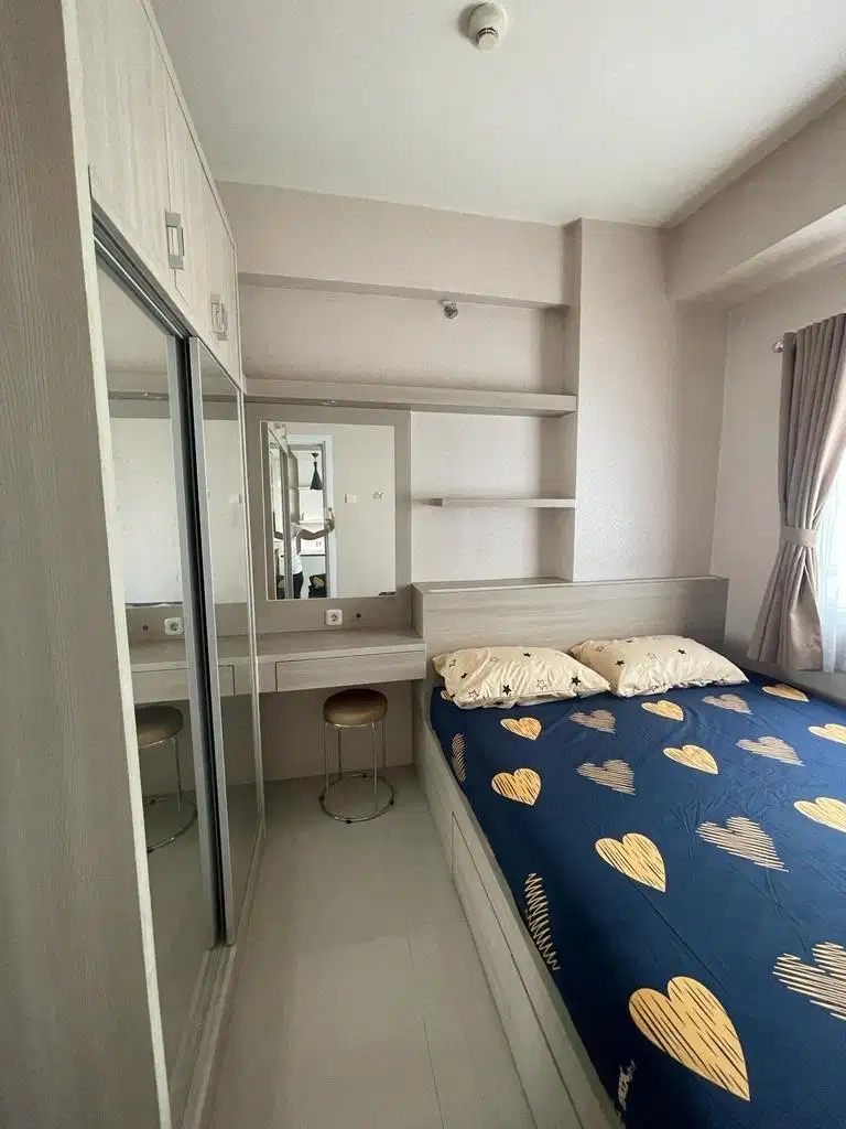 SEWA Green Pramuka! Apartement 2BR di Atas Mall Lantai Rendah