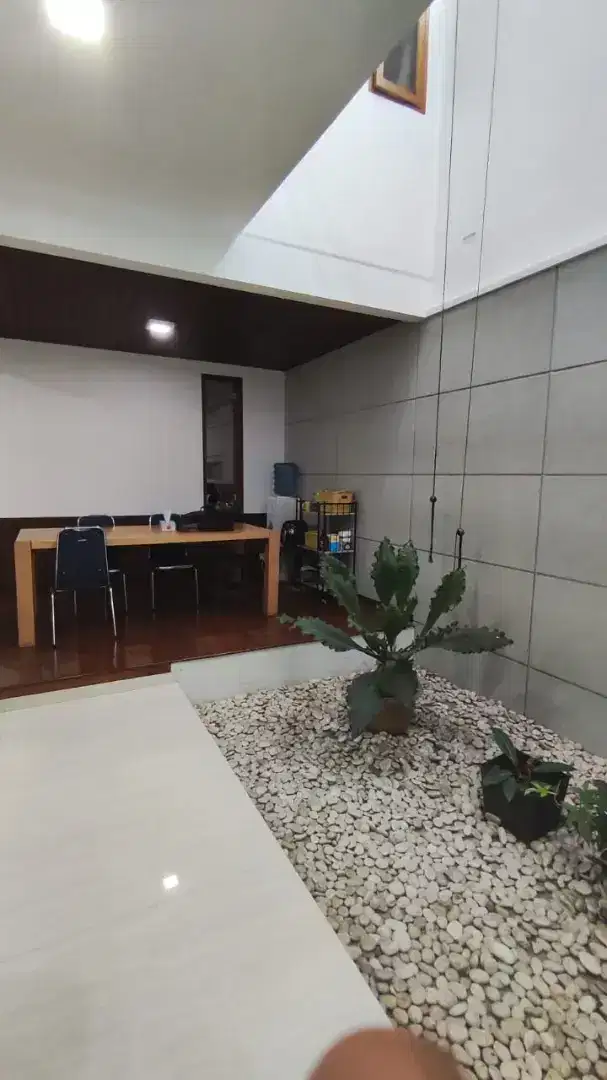 Rumah Cantik Luxury Kawasan Elite Mekar Wangi Bandung