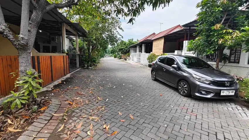 Rumah di Jambangan - Karah- Ketintang