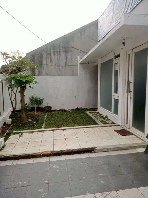 Di jual  rumah siap huni dekat GOR citra  Cikutra bandung