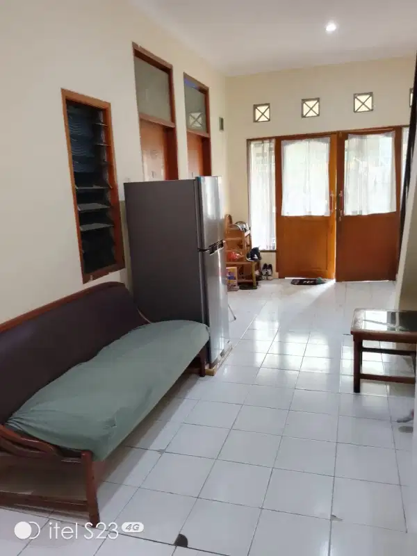 Kost Putri Muslimah Sarimanah Sarijadi Full Terisi Bandung