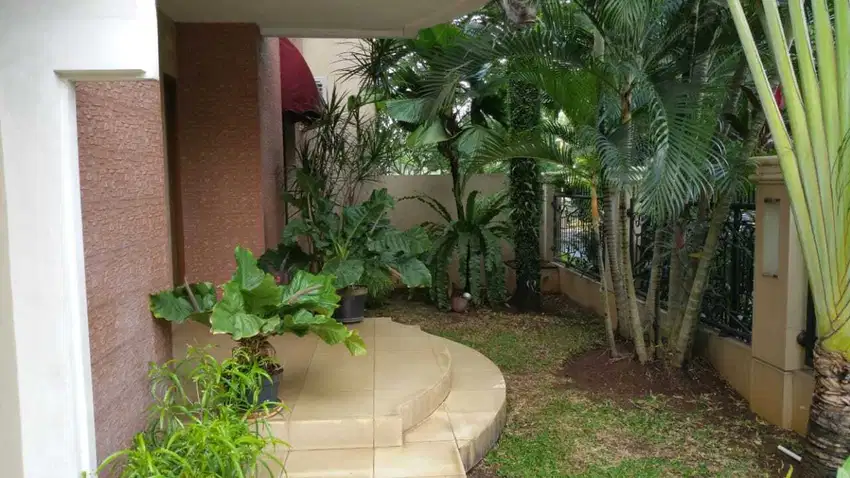 Rumah Bagus Harga Menarik di Menteng Bintaro