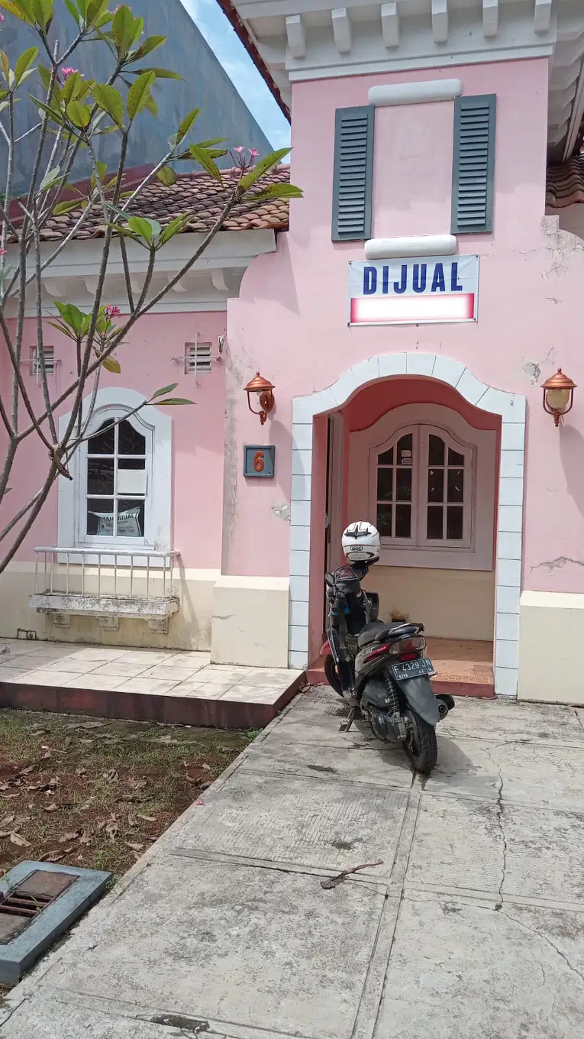 Rumah 2 Lantai di Cluster Casablanca Sentul City