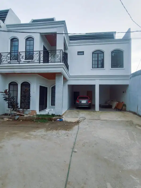 Di Jual Rumah Cluster Classic 2 lantai Plus Private Pool Di Depok