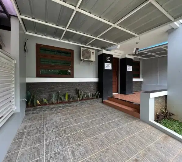 Disewakan rumah 2 lantai di cluster Venesia Raya Sentul City