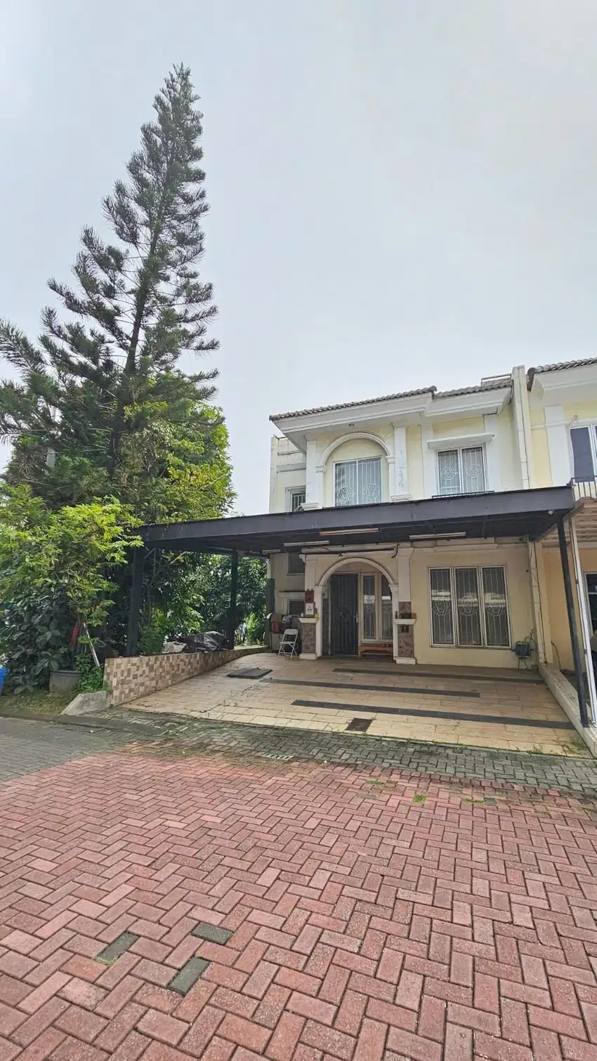 Turun Harga Rumah Bagus Kawasan Elite Cluster IL Rosa