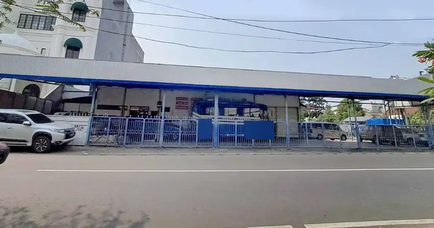 Hot Area! Rumah + Kios di Cempaka Putih, Jakarta Pusat – 30x25m