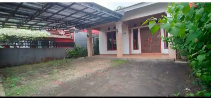 Jual Rumah dan Tanah dekat Villa Rose Karawaci Binong