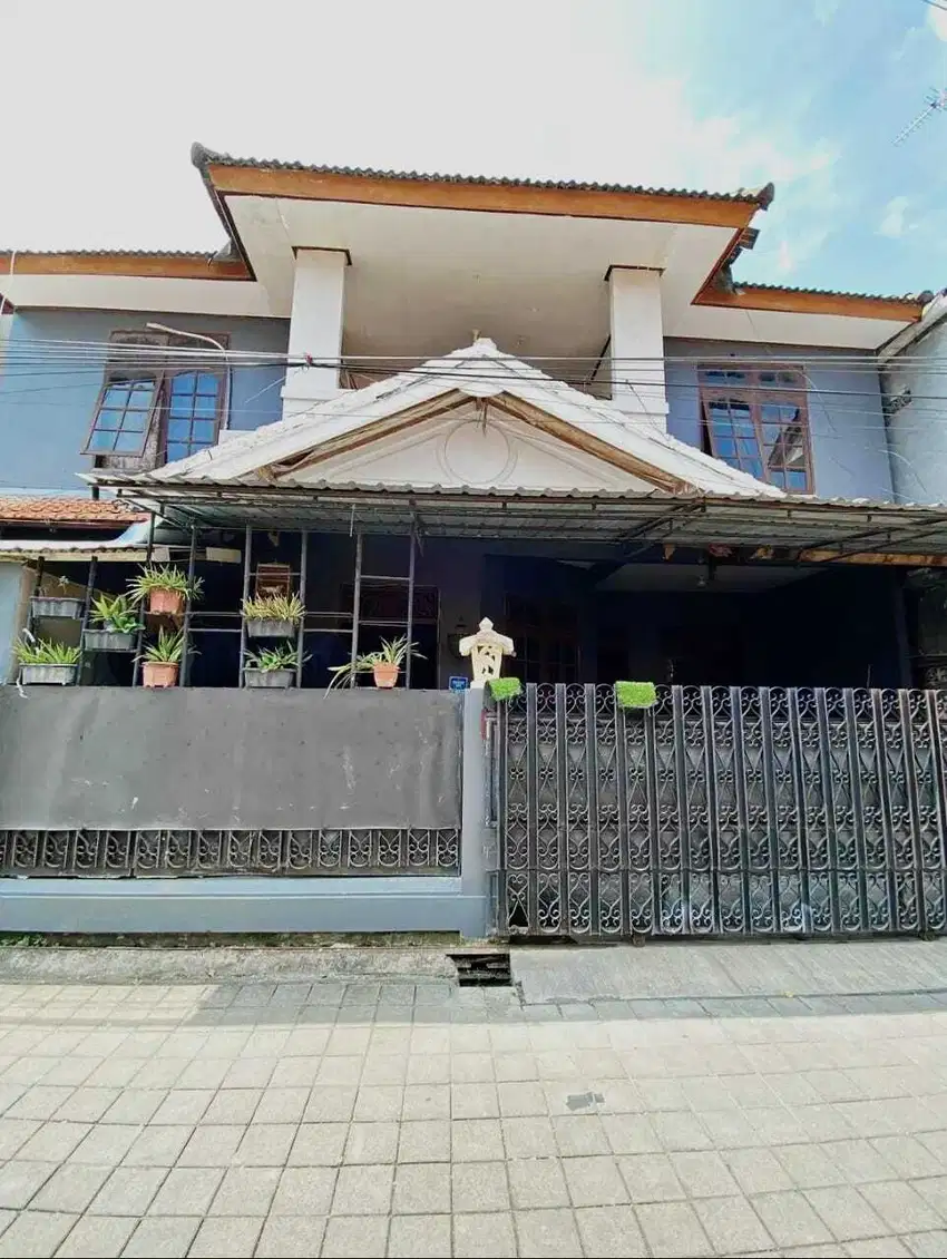 Rumah Jalan Sesetan Denpasar 5 Kamar Tidur