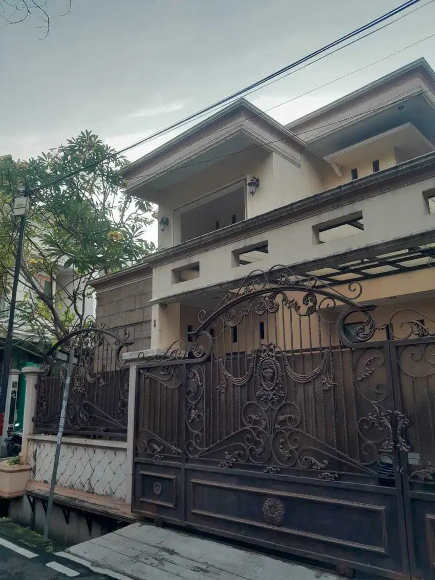 RUMAH DIJUAL MURAH SIAP HUNI DALAM KOMPLEK DI PETOJO CIDENG JAKPUS