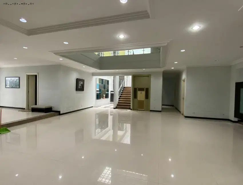 Rumah Wisma Mukti Klampis Anom, Siap Huni, Minimalis