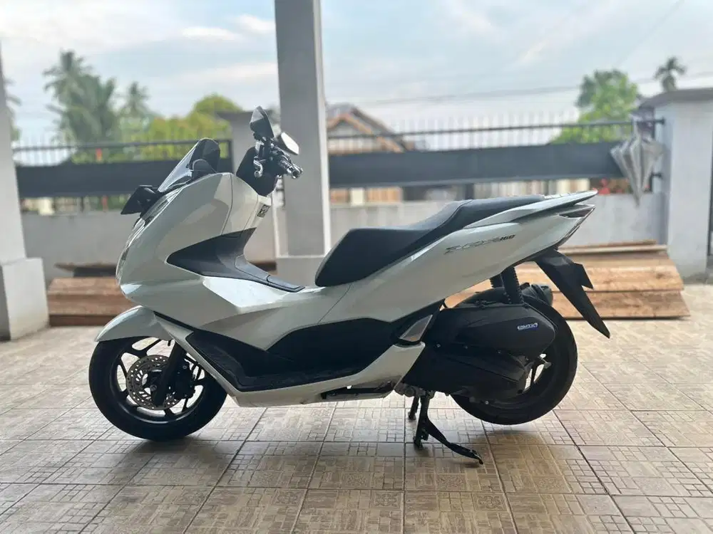 Honda pcx cbs 2024