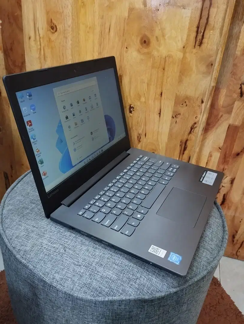 LAPTOP LENOVO N4000 RAM 4 GB SSD 128 GB