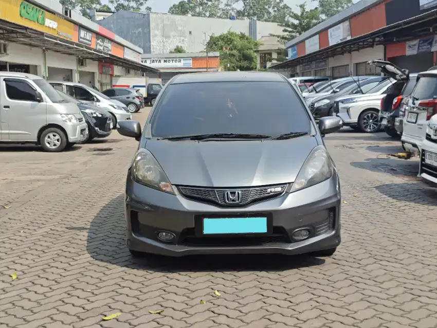 DP 5JT JAZZ RS AT 2013 STEEL GREY EDITION