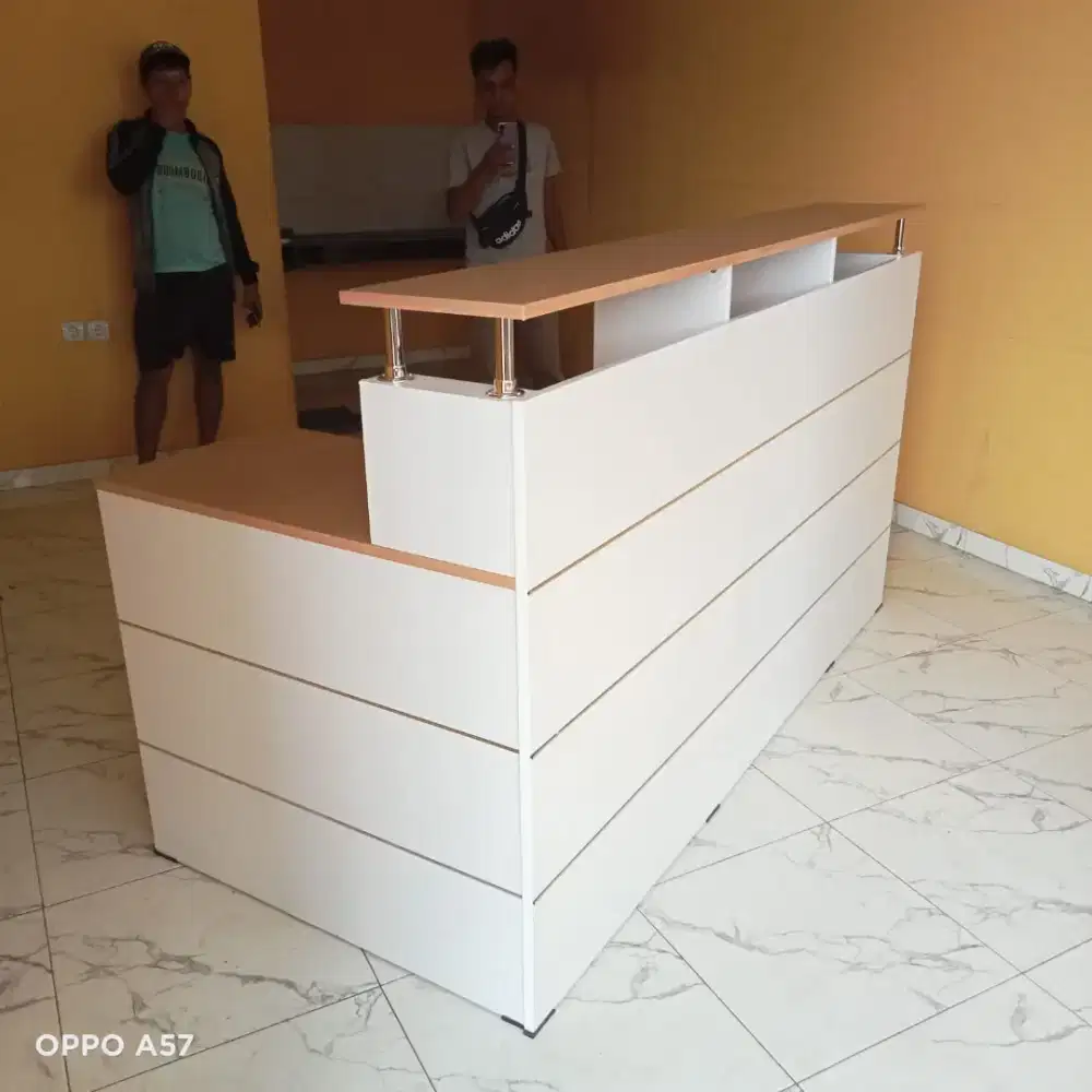 MEJA KASIR L PANJANG 200