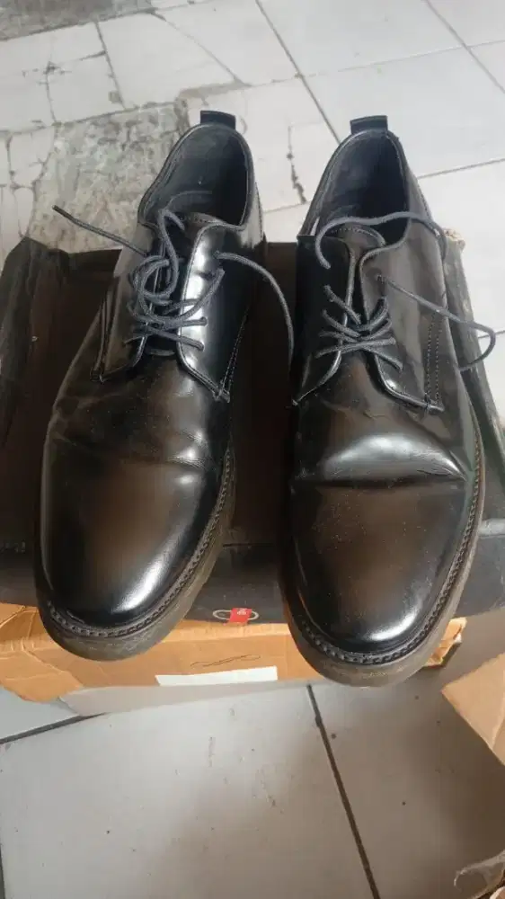 Sepatu pantofel Paolo satory